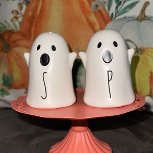 Rae Dunn Ghost Salt and Pepper shaker set